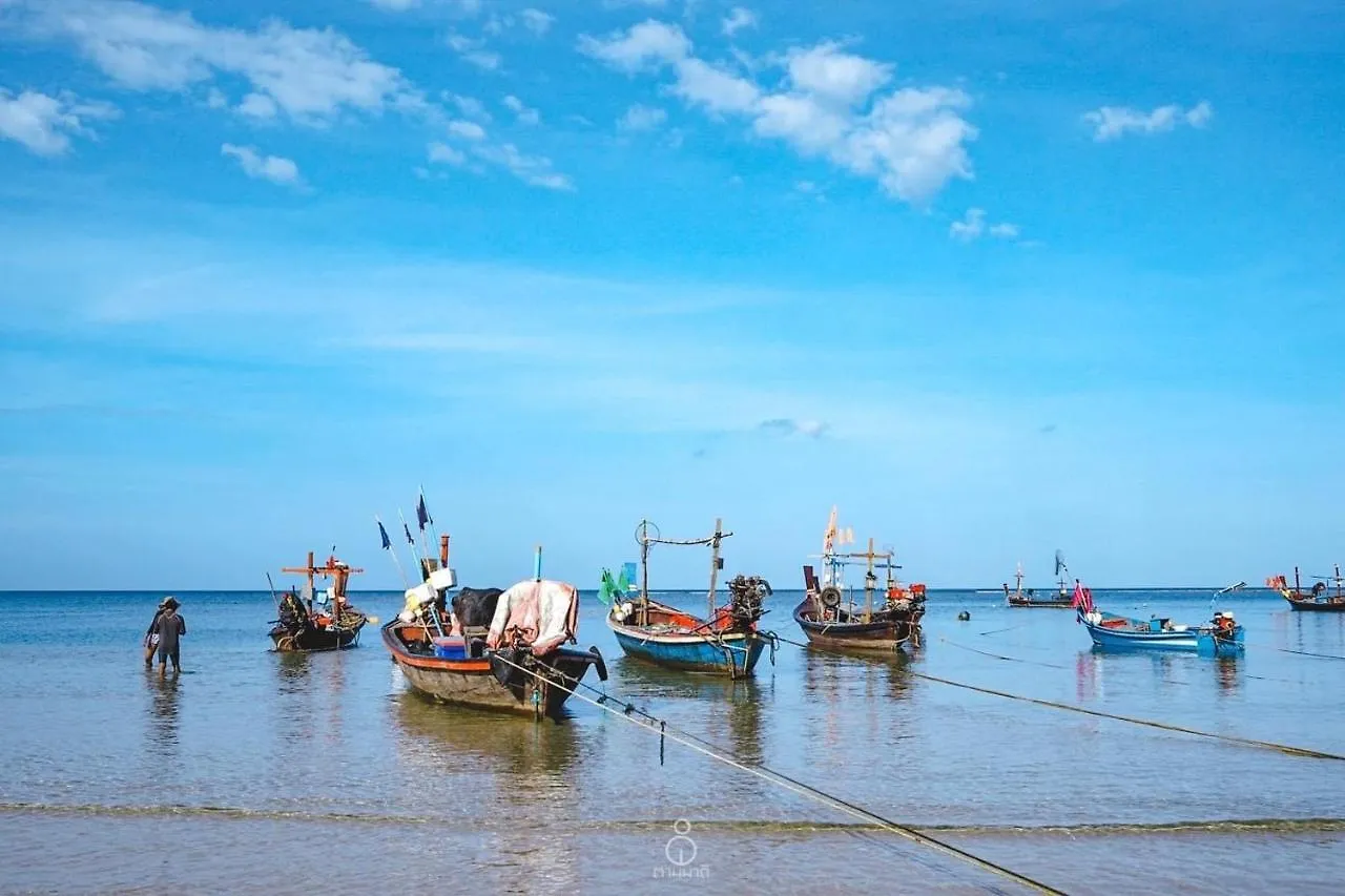 Dang Sea Beach Resort - Sha Nai Yang