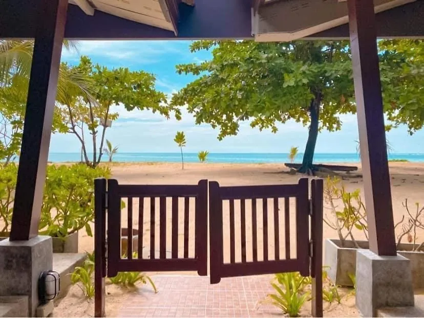 Гостевой дом Dang Sea Beach Resort - Sha Nai Yang